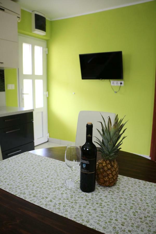 Apartment Mlacic Hvar Island Eksteriør bilde